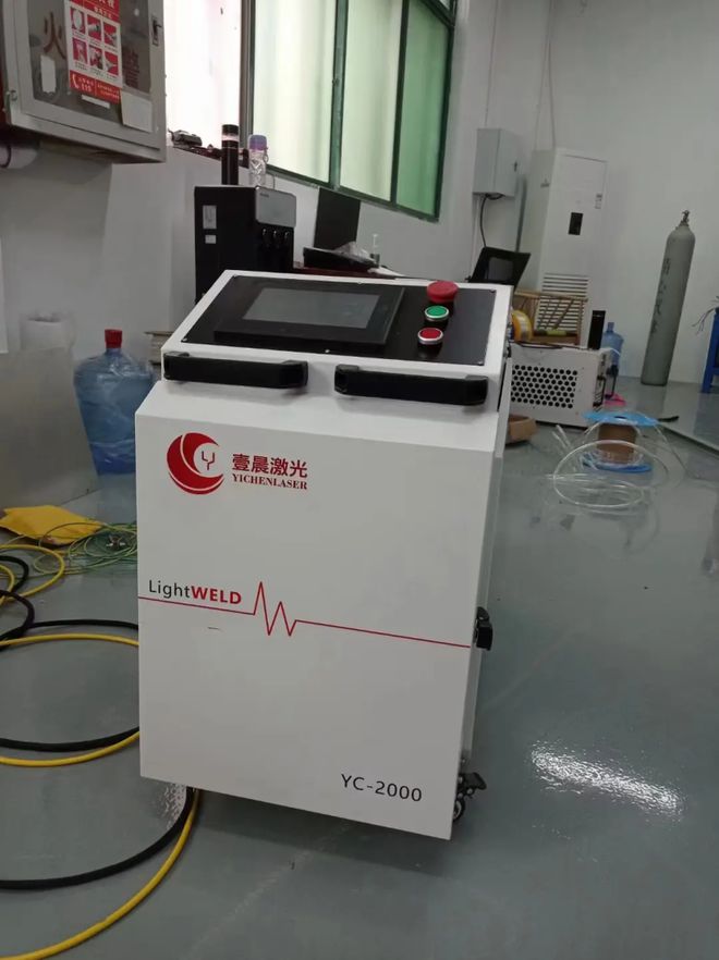 尖端技术 手持激光焊接机如何改变汽车制造？