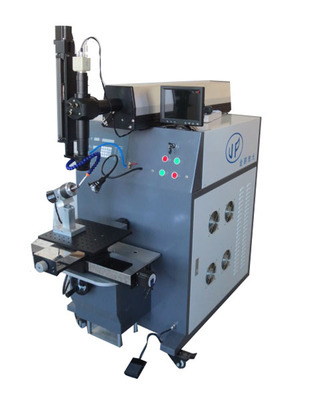 深圳市金鹏诚激光科技 专业工业润滑油产品展厅